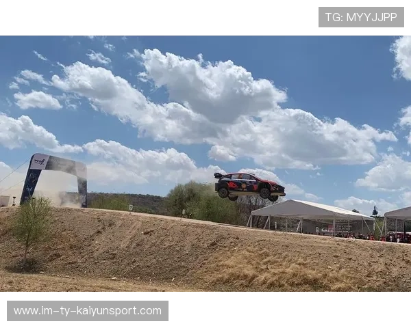 WRC挑战极限：澳大利亚沙漠拉力激烈角逐，澳大利亚西部沙漠